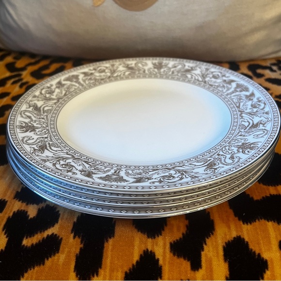 WEDGEWOOD Florentine Platinum Salad Plate 8 1/4” Platinum Dragon Bone China - Picture 7 of 7
